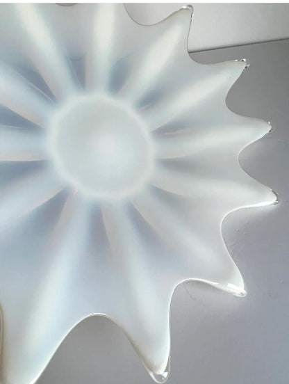 Fostoria Heirloom White Opalescent Platter, Large Free-Form Starburst, 1959–1962