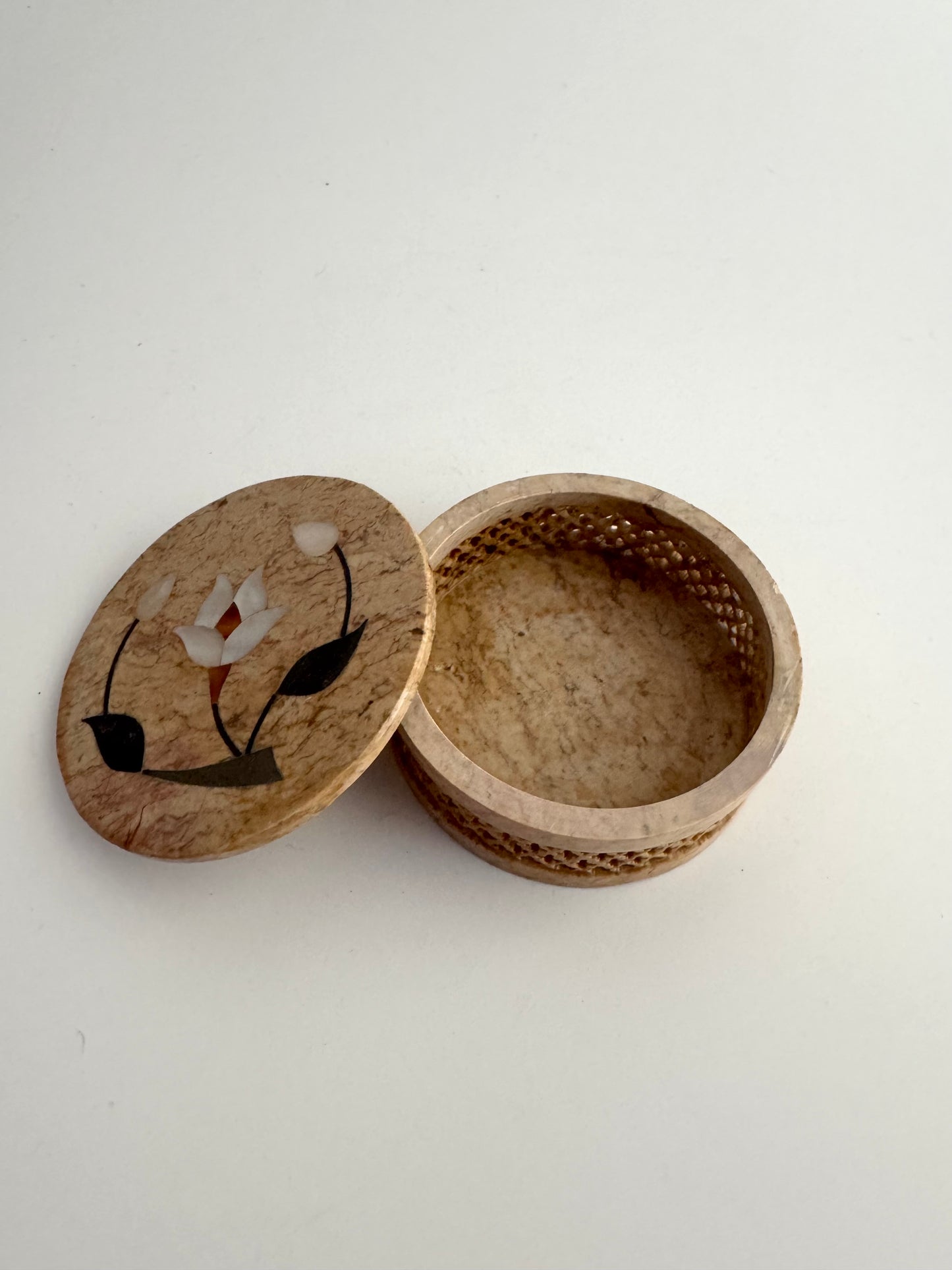 Pietra Dura Marble Inlay Round Trinket Box With Floral Motif, Made in India