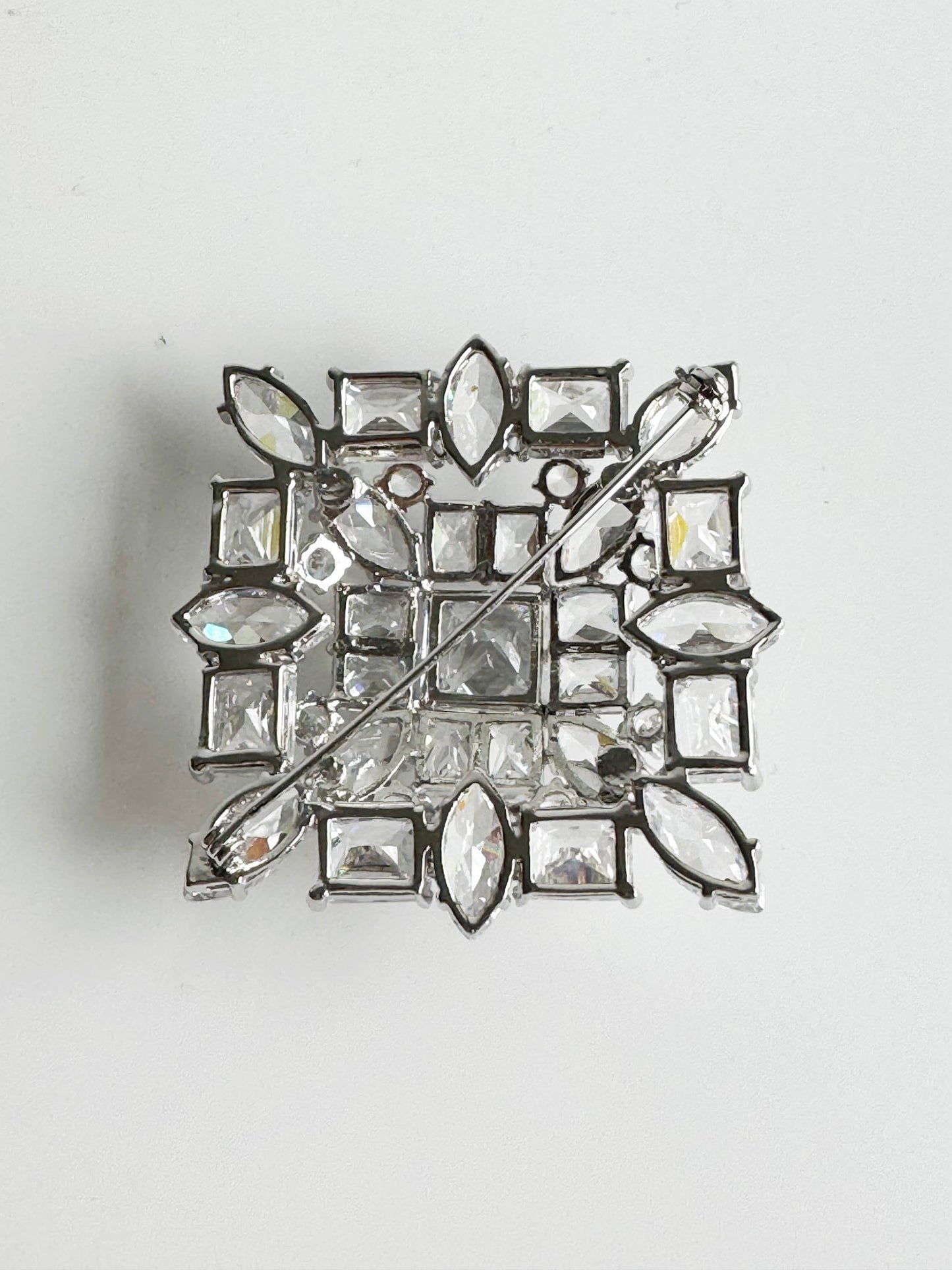 Large Vintage Rhinestone Brooch
